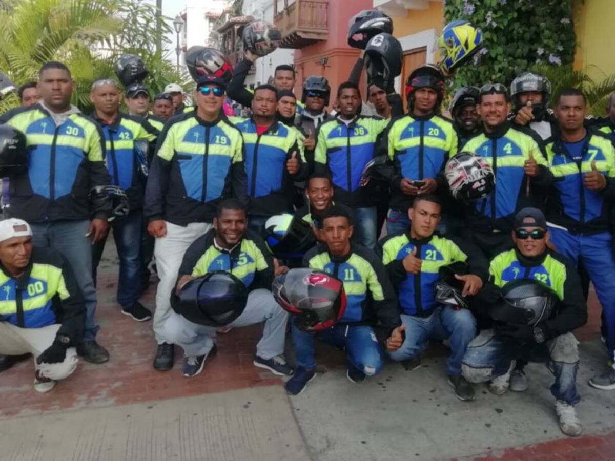Manifestación de mototaxistas ante Concejo Distrital de Cartagena
