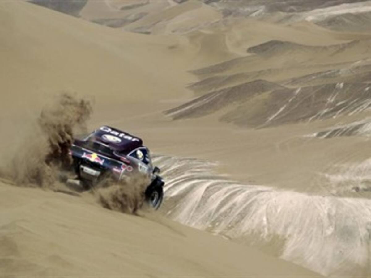 Al rojo vivo el duelo entre Al-Atiyah y Peterhansel, por el liderato del Dakar