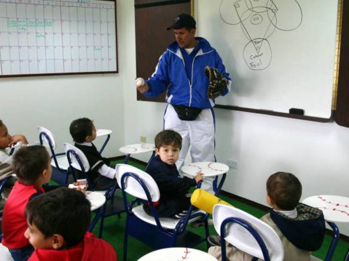 Dos mil maestros entrarán a reforzar la jornada única en el país