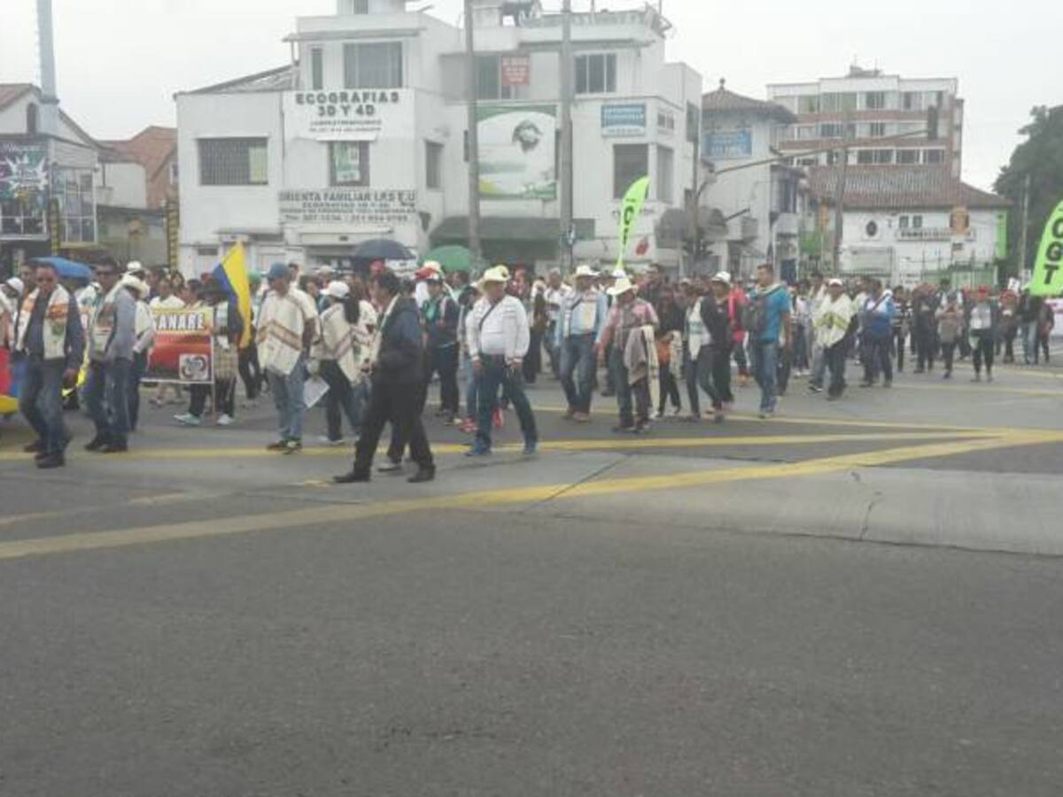Problemas de movilidad en Bogotá por marchas de centrales obreras
