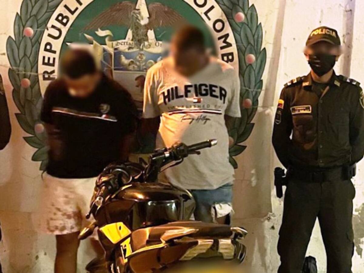 A la cárcel dos presuntos responsables de asesinar a tres personas