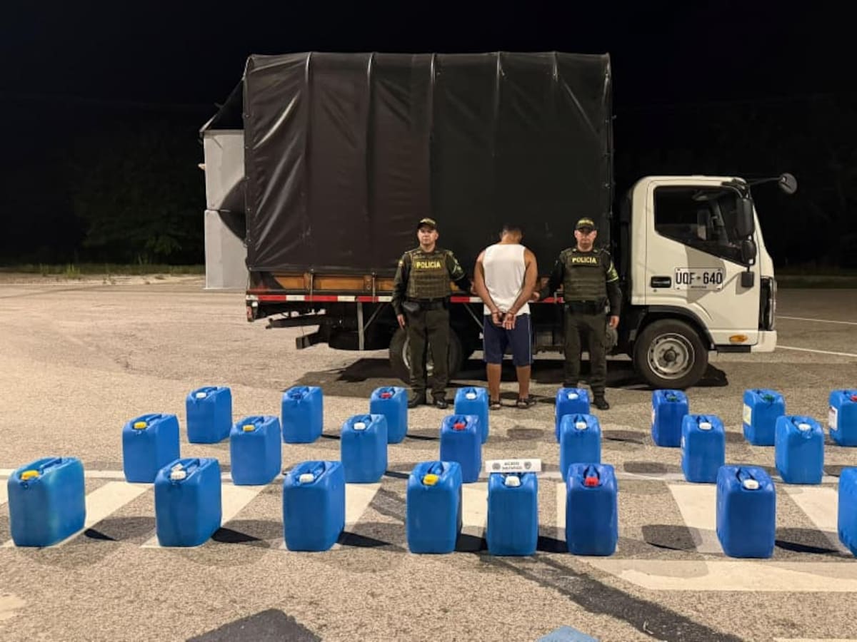 Detenido hombre por presunto transporte ilegal de ácido sulfúrico en carreteras de Bolívar