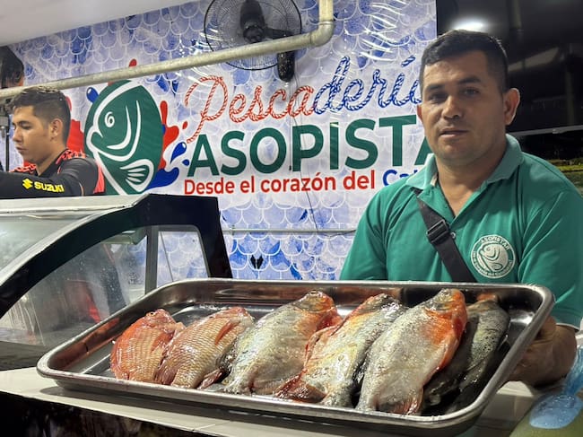 Comerciantes de pescado en Cúcuta se preparan para la Semana Santa. / Foto: Camilo Picón.