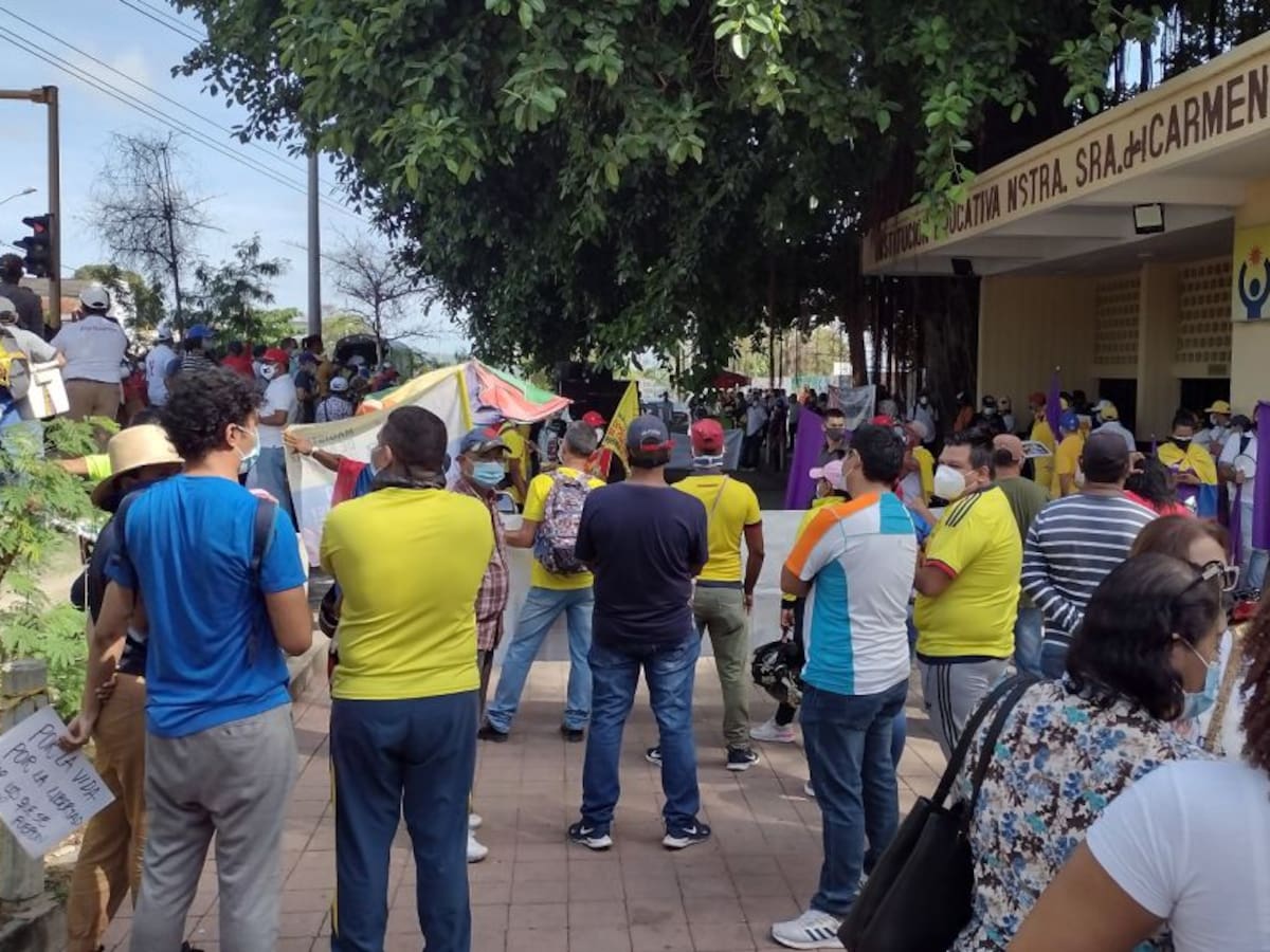 Centrales obreras en Cartagena se unen a jornada nacional de paro