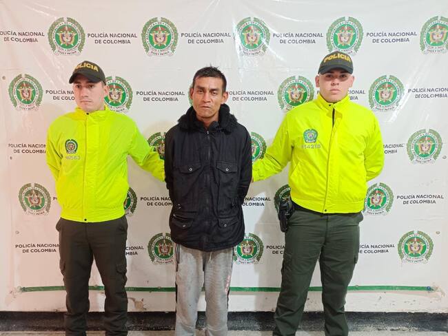 El hombre al parecer golpeó con un ladrillo al líder comunal.