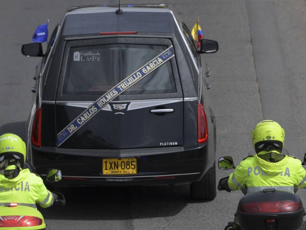 EE.UU., México y Bolivia lamentan la muerte Carlos Holmes Trujillo