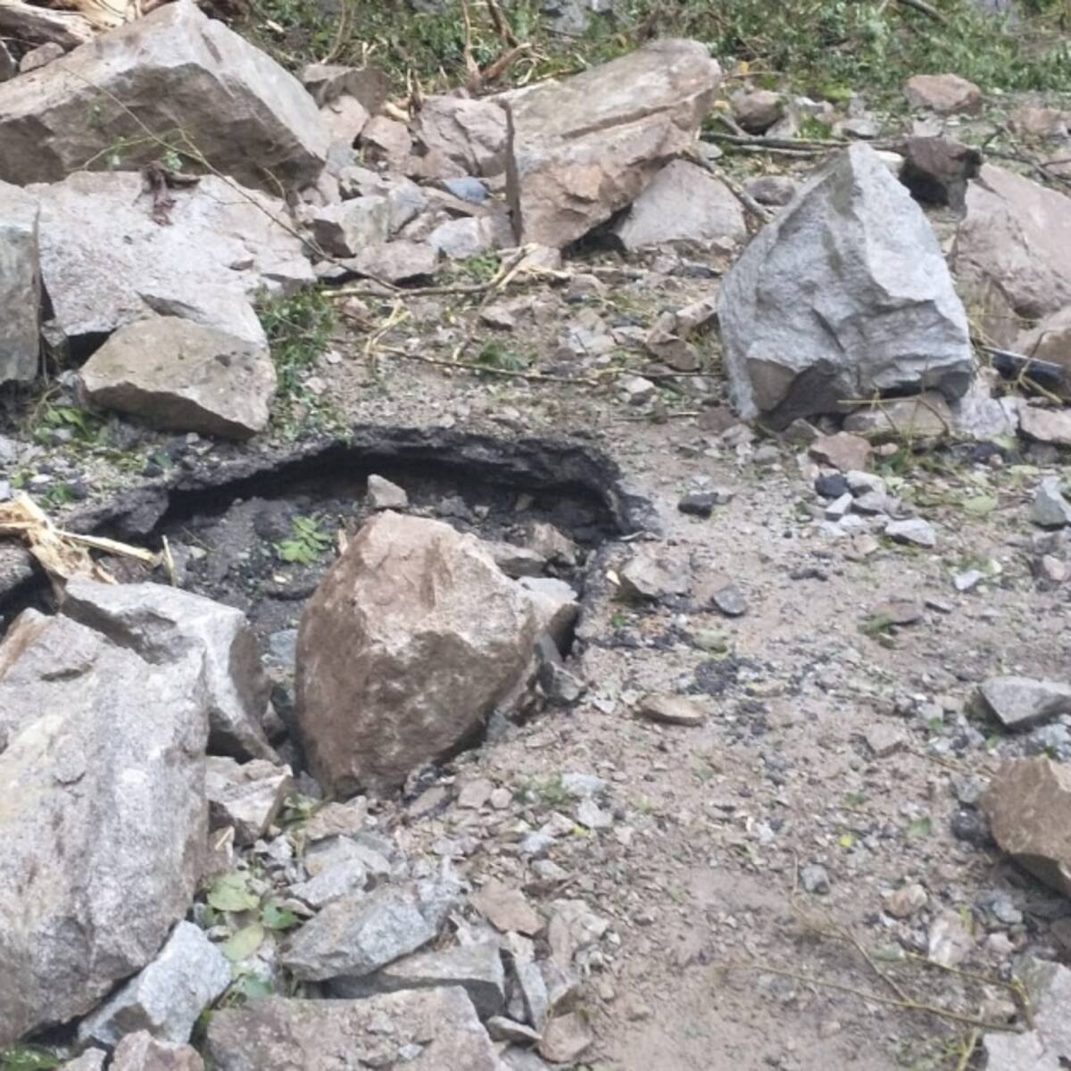 Paso a un carril en la vía entre Cúcuta y Ocaña