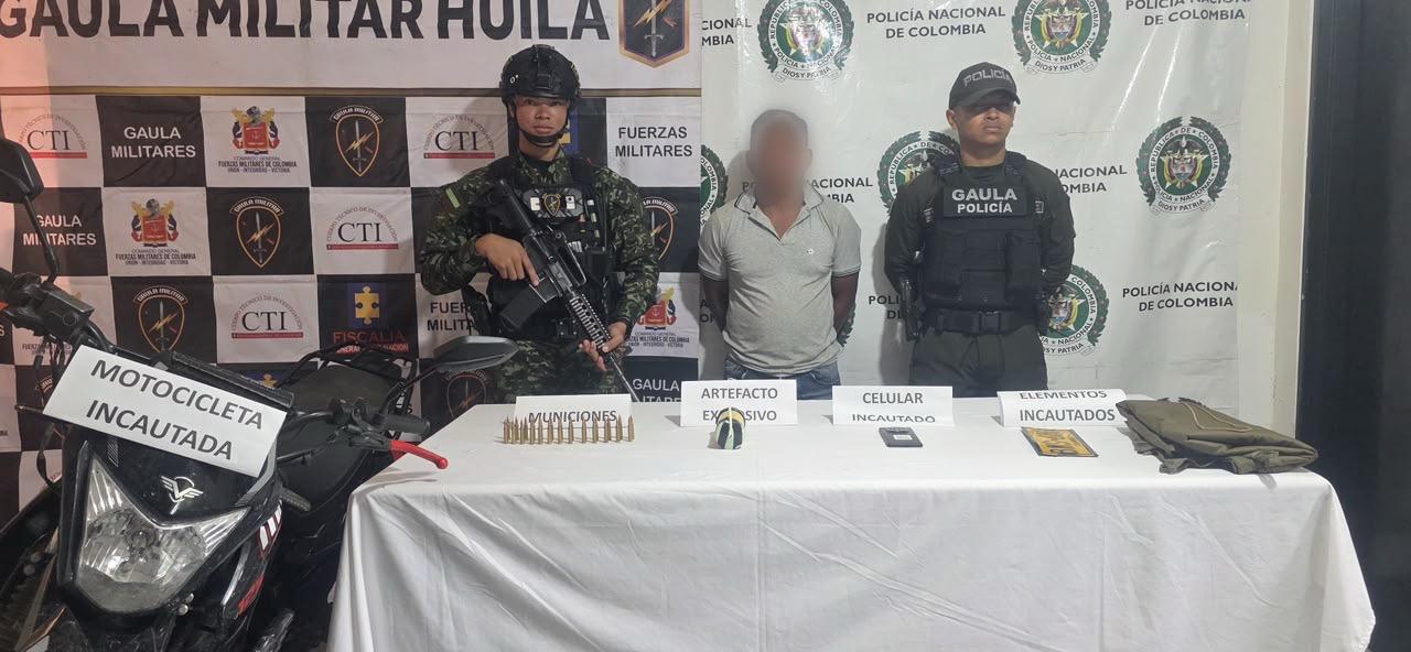 Generar temor entre sus víctimas y exigir dinero mediante extorsiones. Foto Novena Brigada.