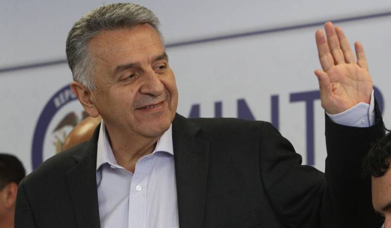 Luis Garzón, ministro de Trabajo