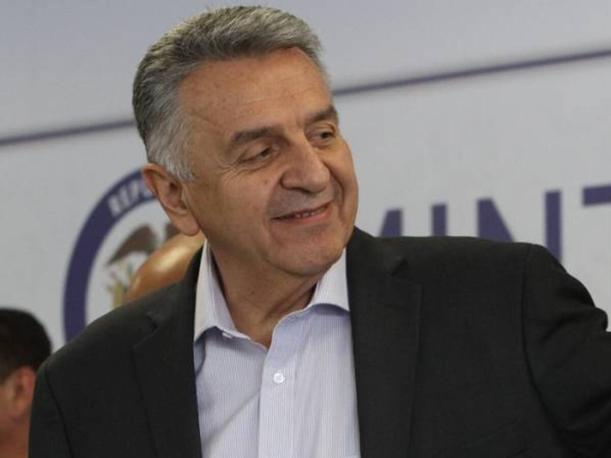 Luis Eduardo Garzón, el ministro más popular de Santos