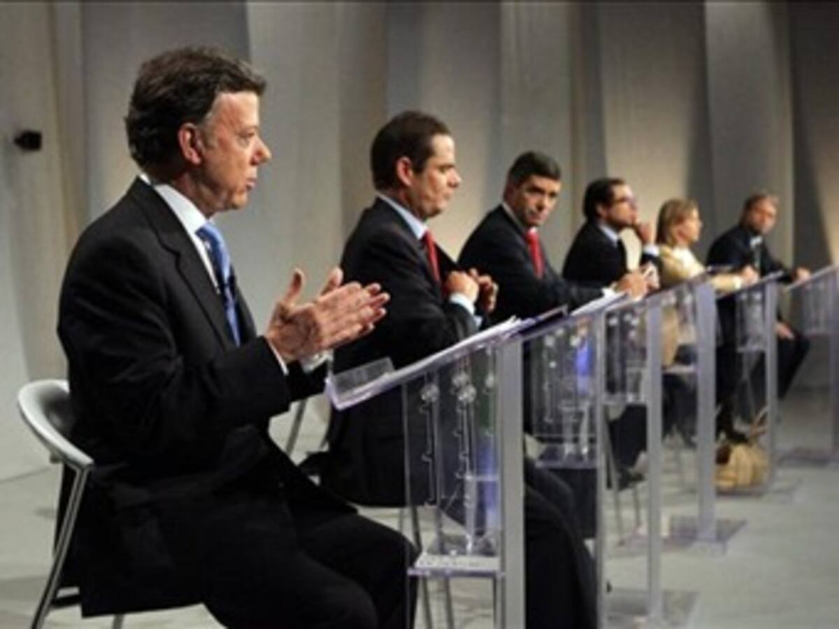 Analistas consideran que candidatos deben profundizar en sus posiciones