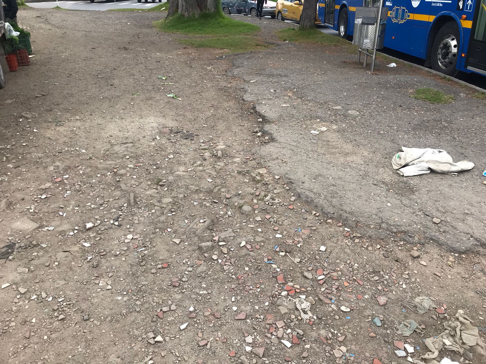 Anden de la calle 145 con carrera 115