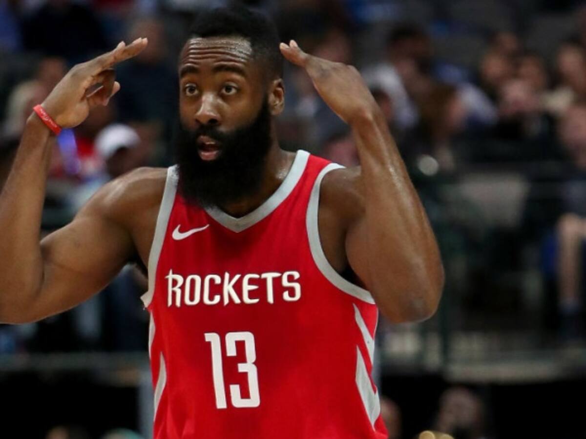 Harden protagoniza una de las jugadas más humillantes en años de la NBA