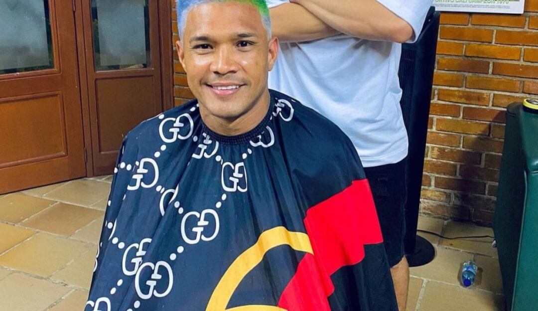 Teófilo Gutiérrez junto a Bryant Barraza luciendo su nuevo look.