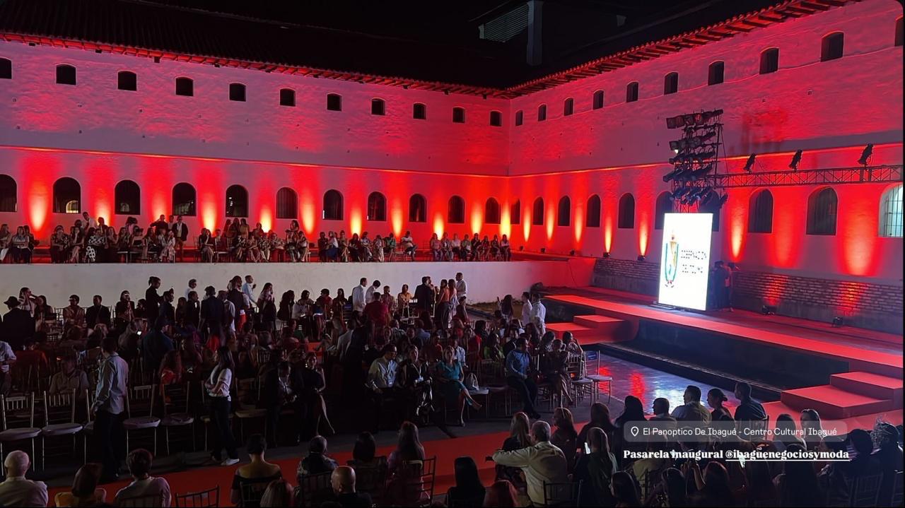 Desfile de Diego Guarnizo en Ibagué