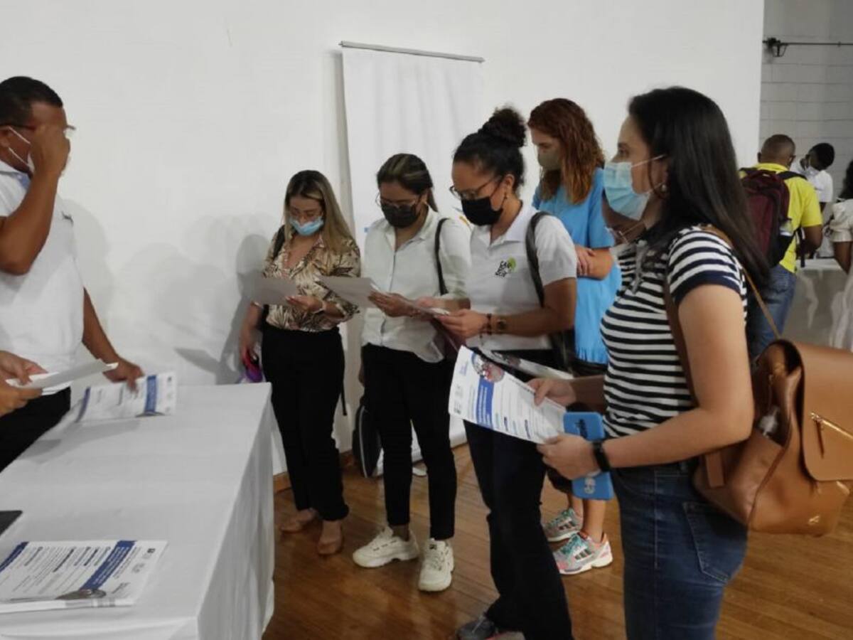 UTB acompaña comunidades de la localidad tres en proyectos sociales