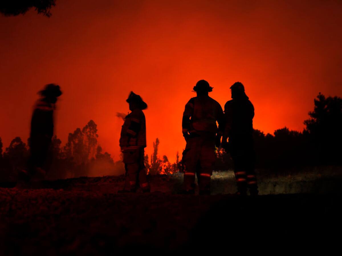 Chile recibe ayuda internacional para combatir incendios