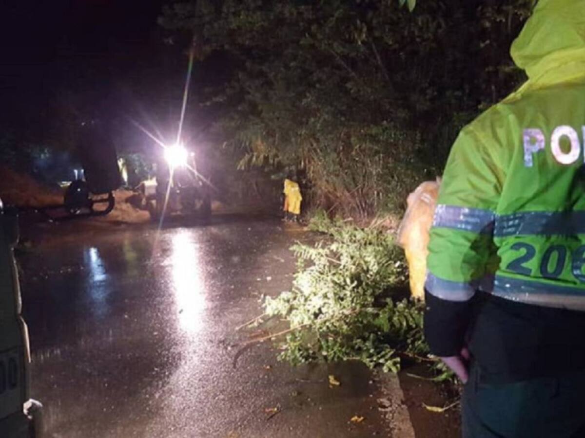 Prudencia a los viajeros por lluvias: autoridades viales