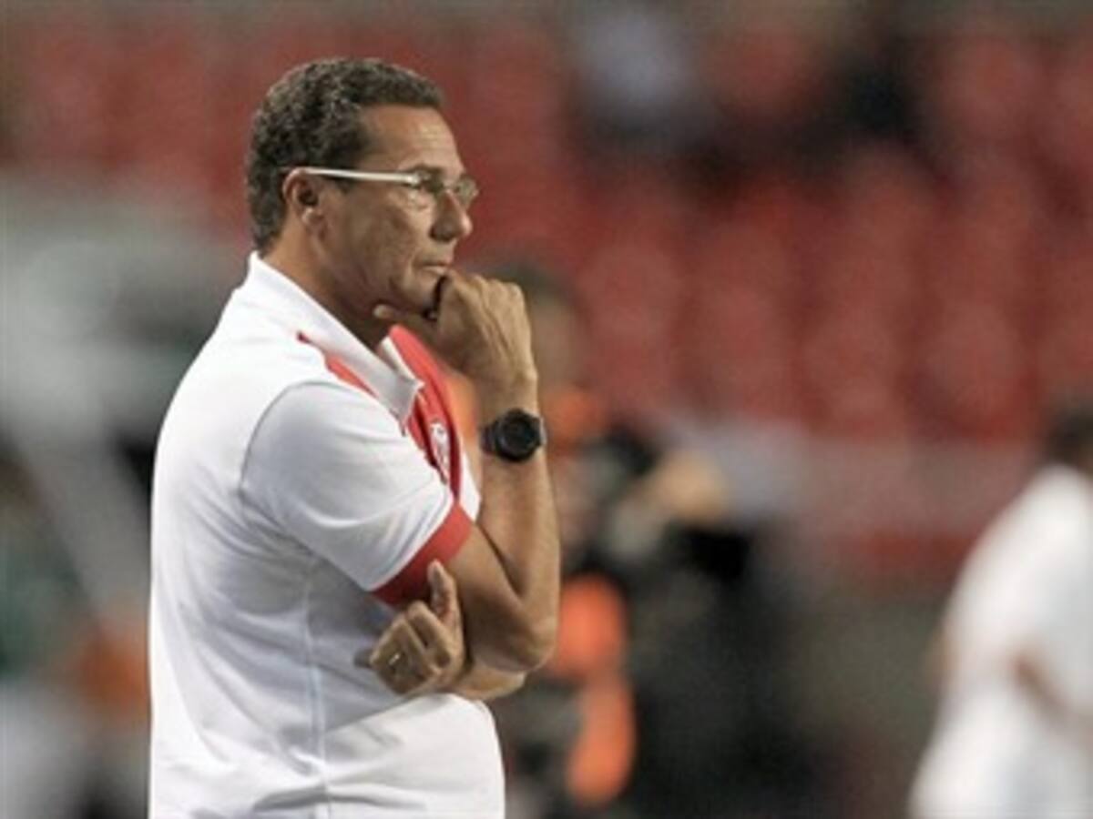 El Flamengo destituye a Luxemburgo un día después de triunfo en Libertadores