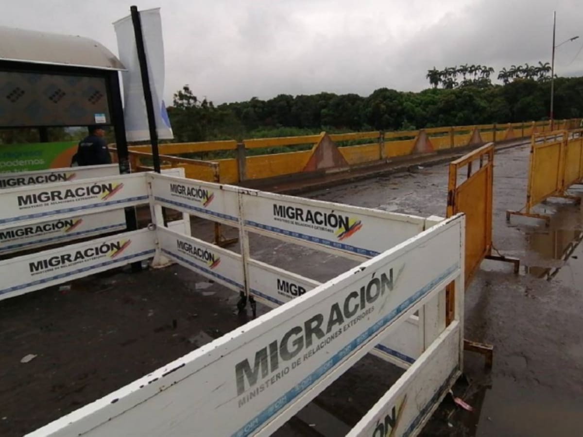 Autoridades sanitarias activan plan por eventual reapertura de frontera