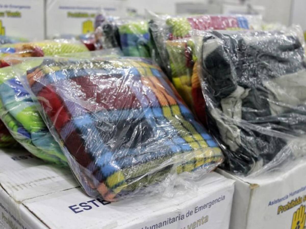 Gobernación de Bolívar llevó ayudas a afectados por el invierno en Simití