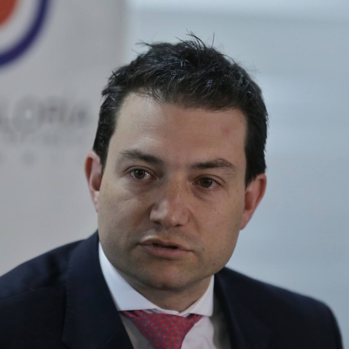 Contralor Felipe Córdoba se gradúa como abogado y cumple requisito para ser fiscal general
