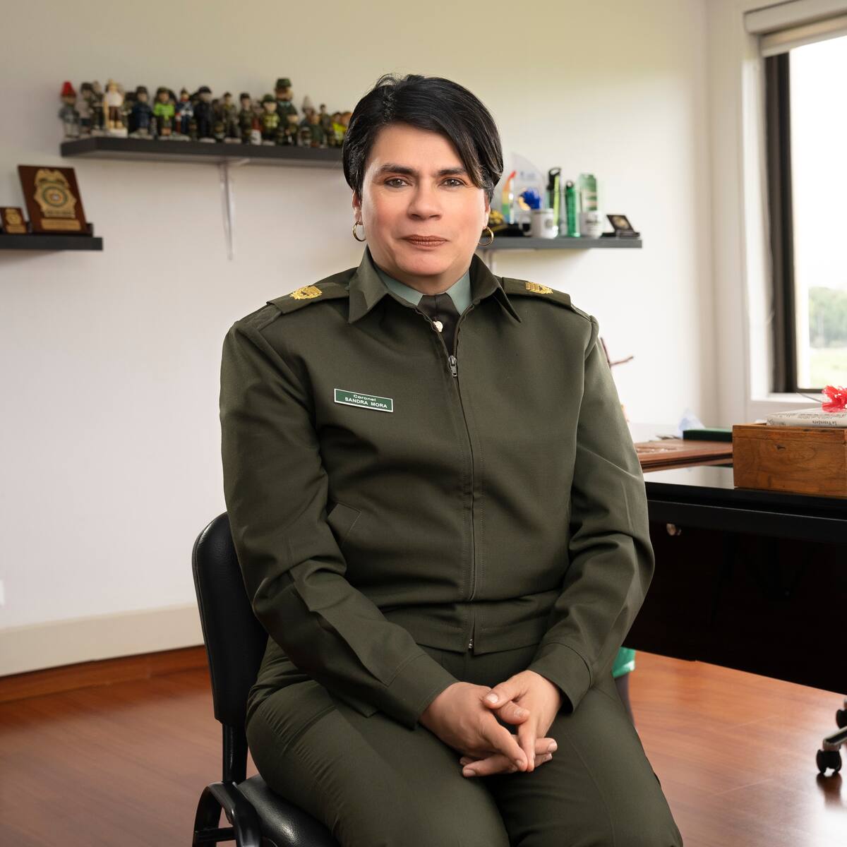 Suspenden e inhabilitan por 12 meses a coronel (r) Sandra Mora por malos tratos a patrullera