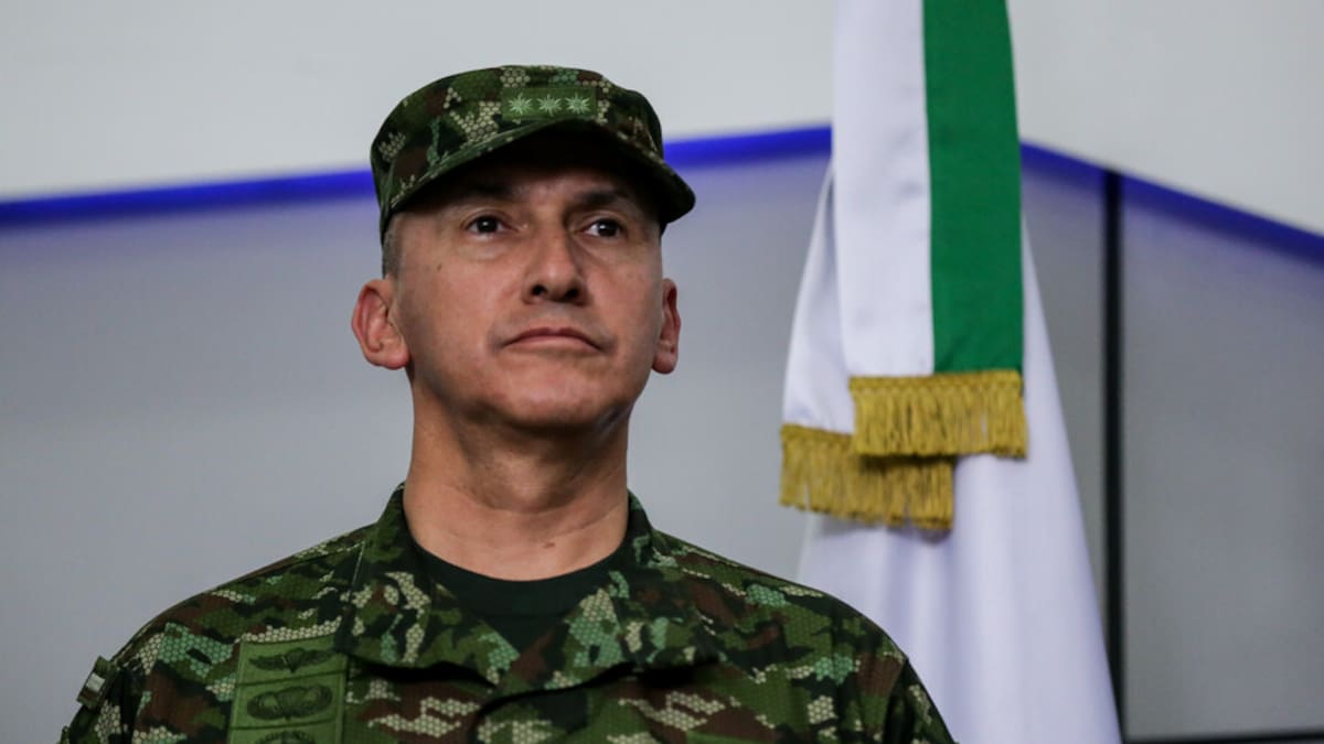 Comandante del Ejército a indagatoria por presunto ocultamiento de datos sobre atentados