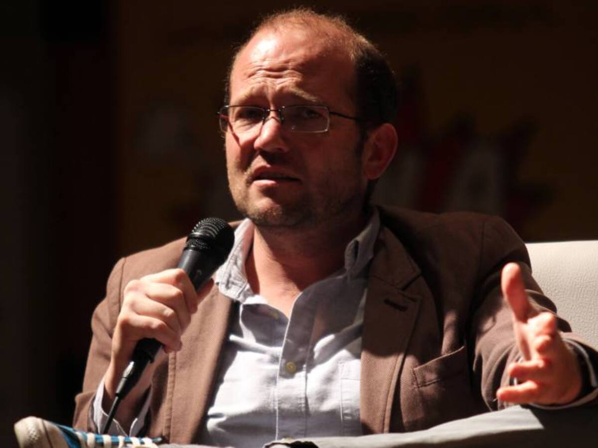 Daniel Samper Ospina: “Lo que inventó el uribismo ahora lo utiliza el petrismo para dañarme”