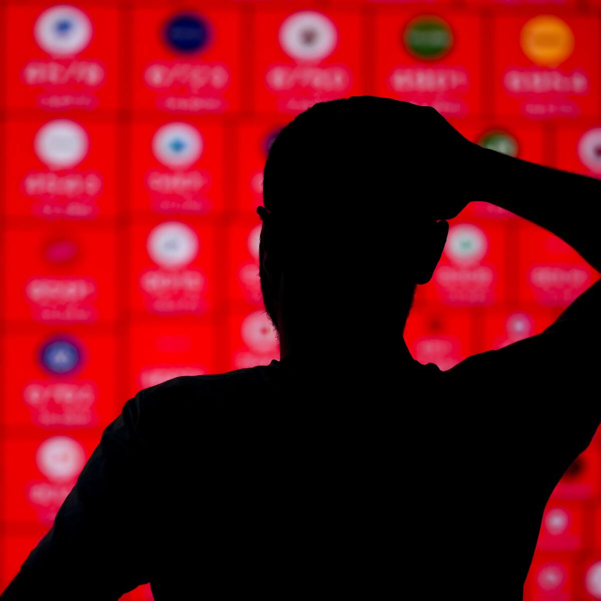 Mercados del mundo inician semana en rojo, ¿qué pasó?