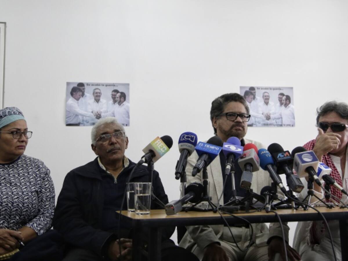Farc separan de sus filas a cinco integrantes