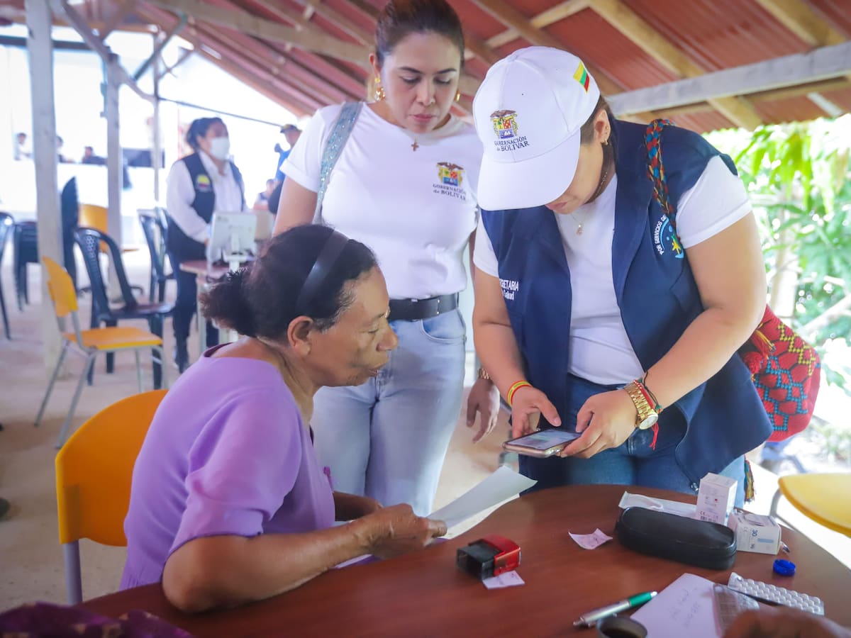 Corregimiento El Hobo en El Carmen de Bolívar recibió jornada de atención itinerante