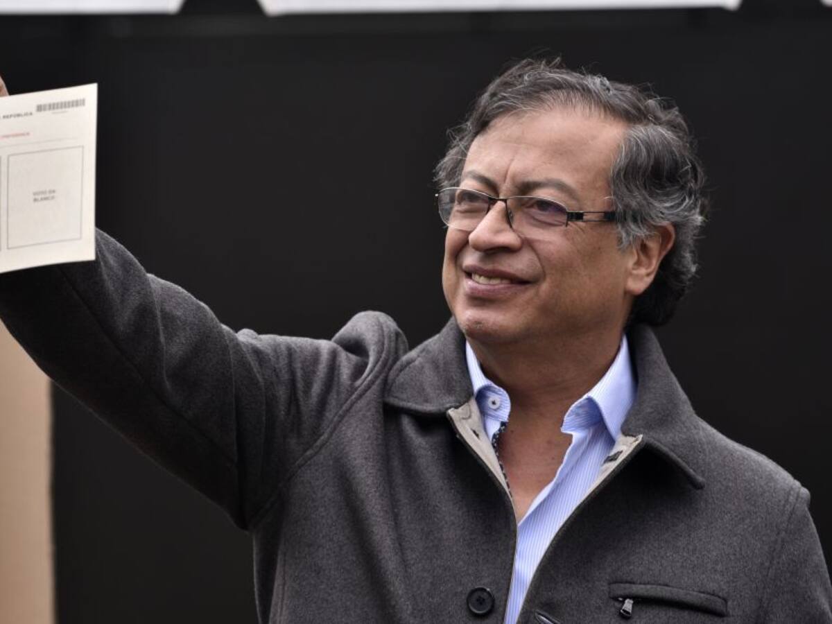 Gustavo Petro en Twitter: Reacciones frente a su victoria