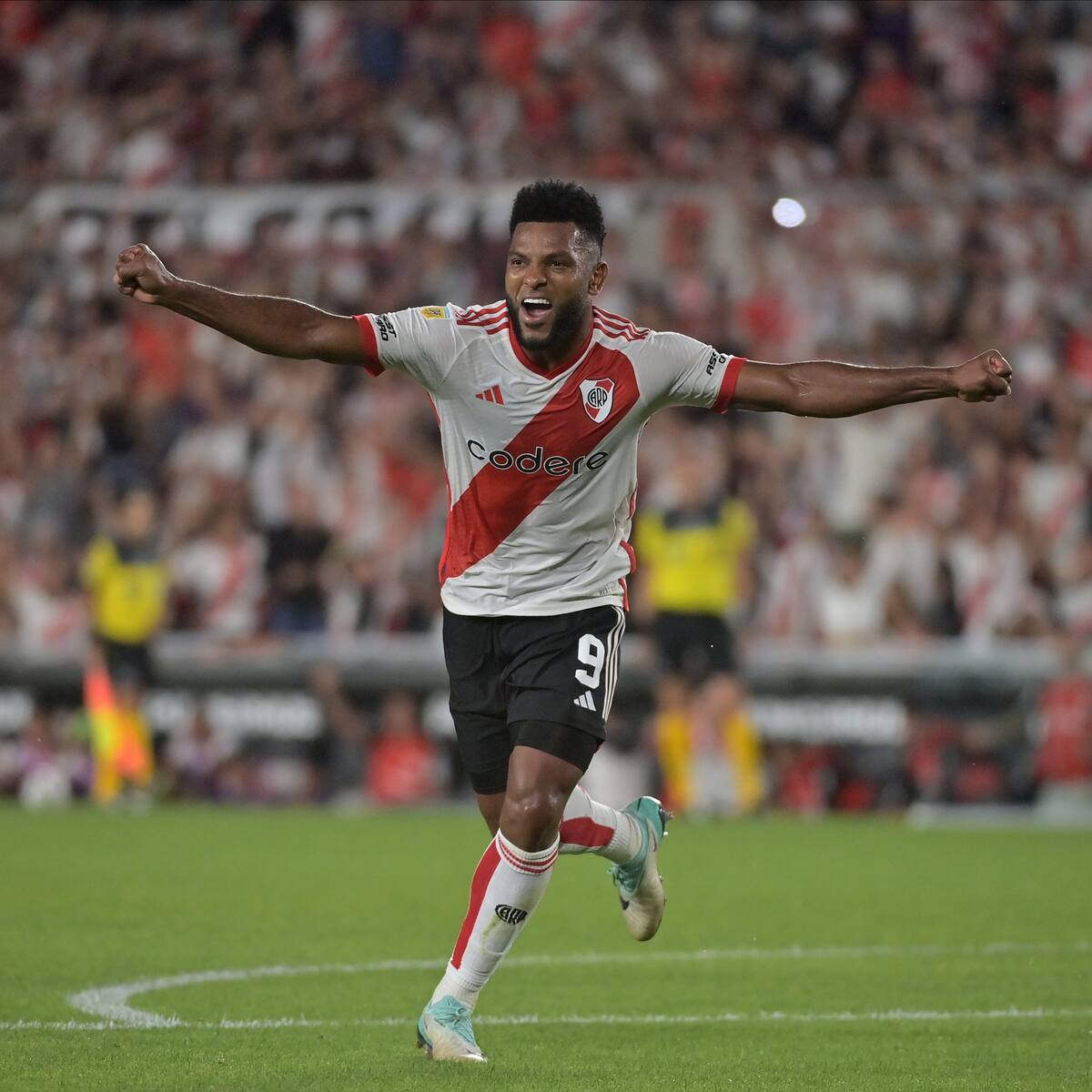 Video: Los goles de Miguel Ángel Borja en el triunfo de River ante Independiente Rivadavia