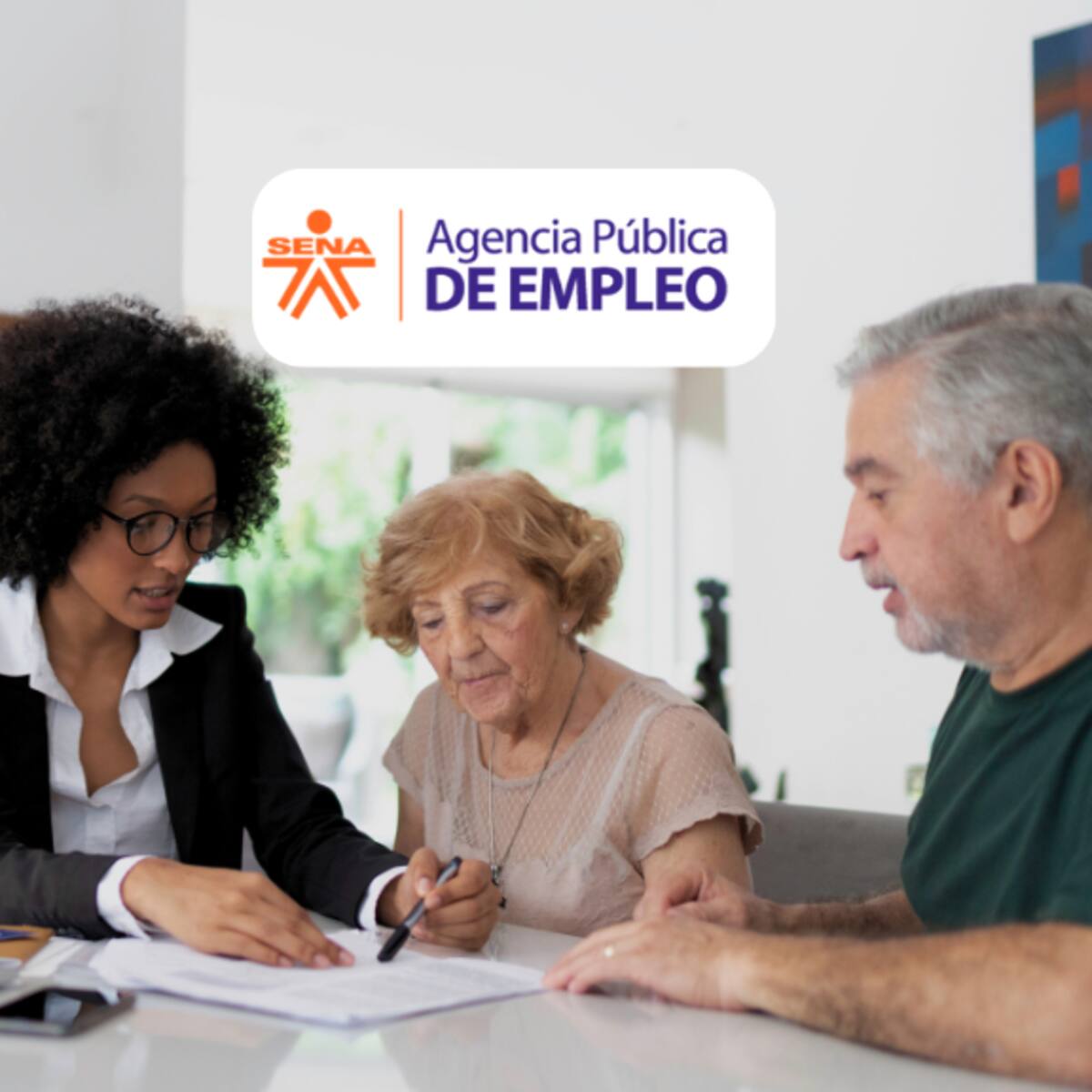 Oferta de trabajo en fondos de pensiones en Medellín: contrato indefinido y salario de más de 5 millones