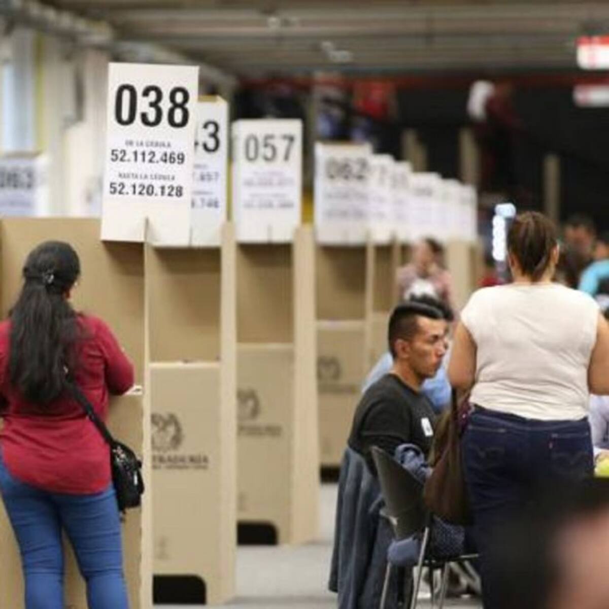 Inician elecciones para colombianos en el exterior