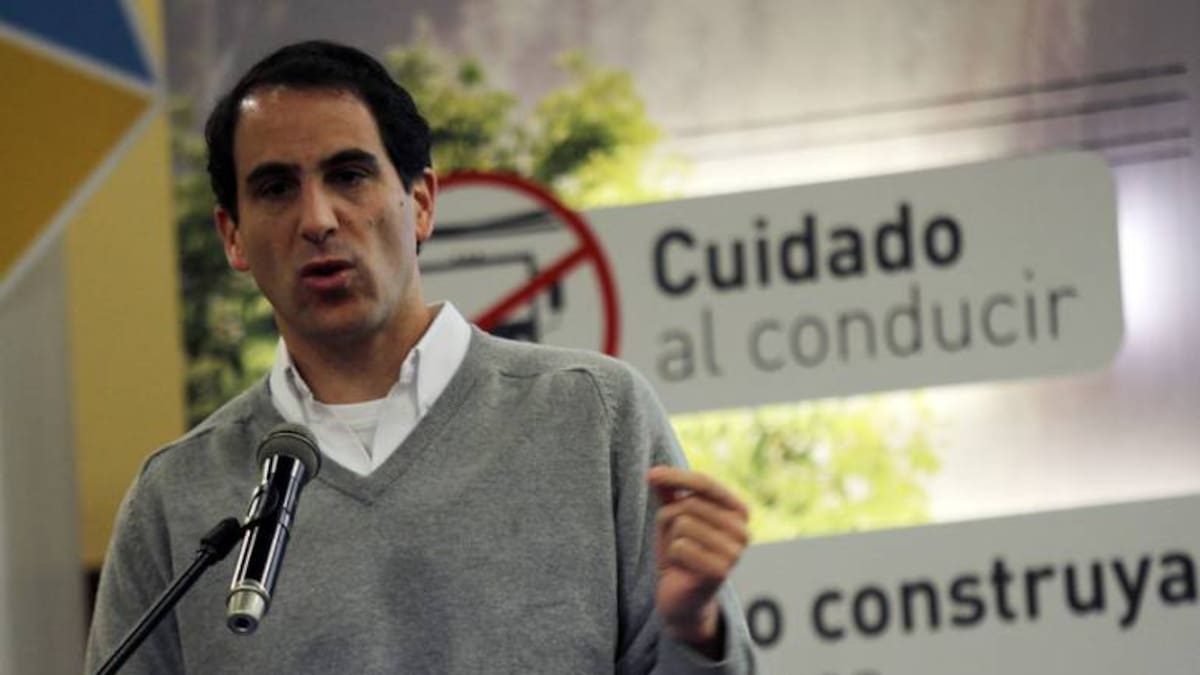 Exministro González: “Se debe dar liquidez a empresas para evitar un apagón”