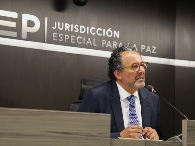El presidente de la Jurisdicción Especial para la Paz, magistrado Roberto Carlos Vidal
