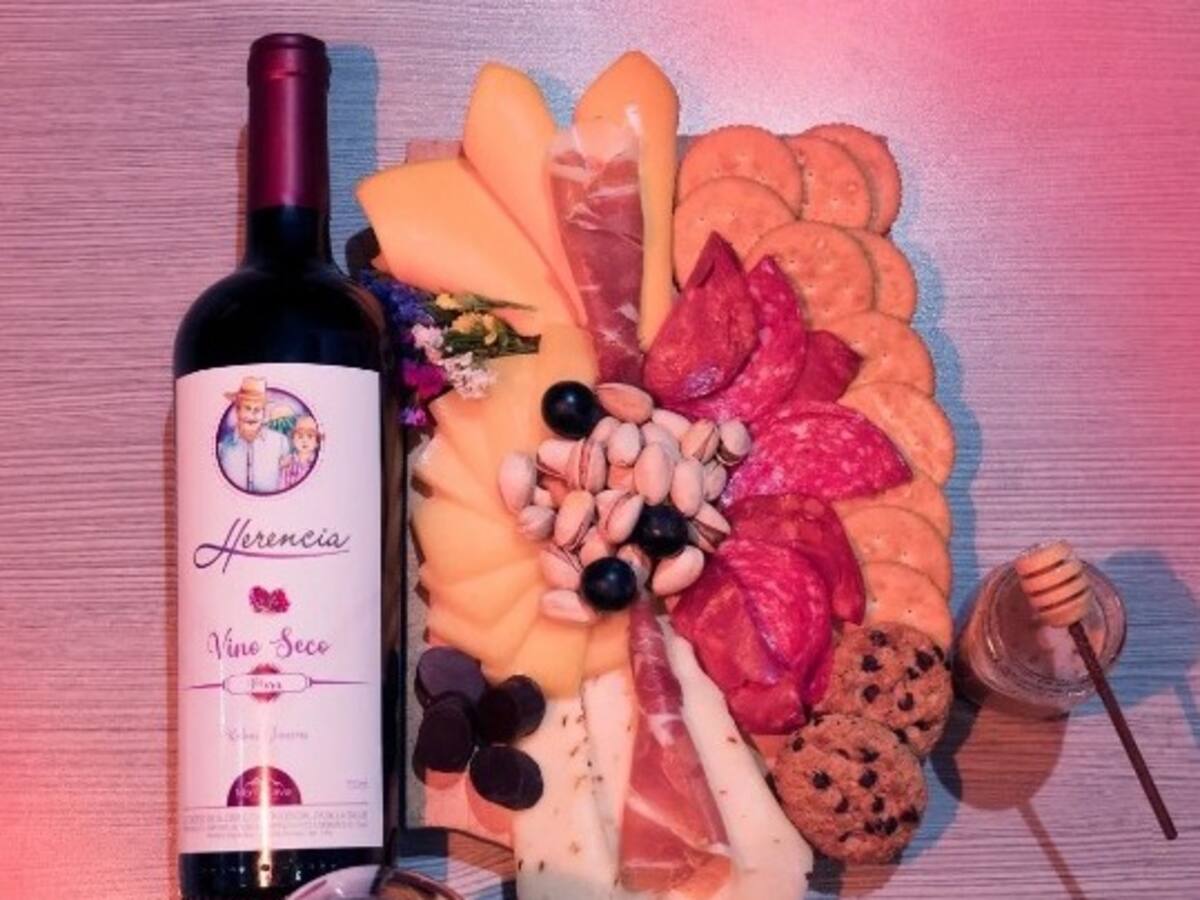 De la cerveza de papa, a los vinos de arándanos y uchuva. Emprendimiento de Boyacenses