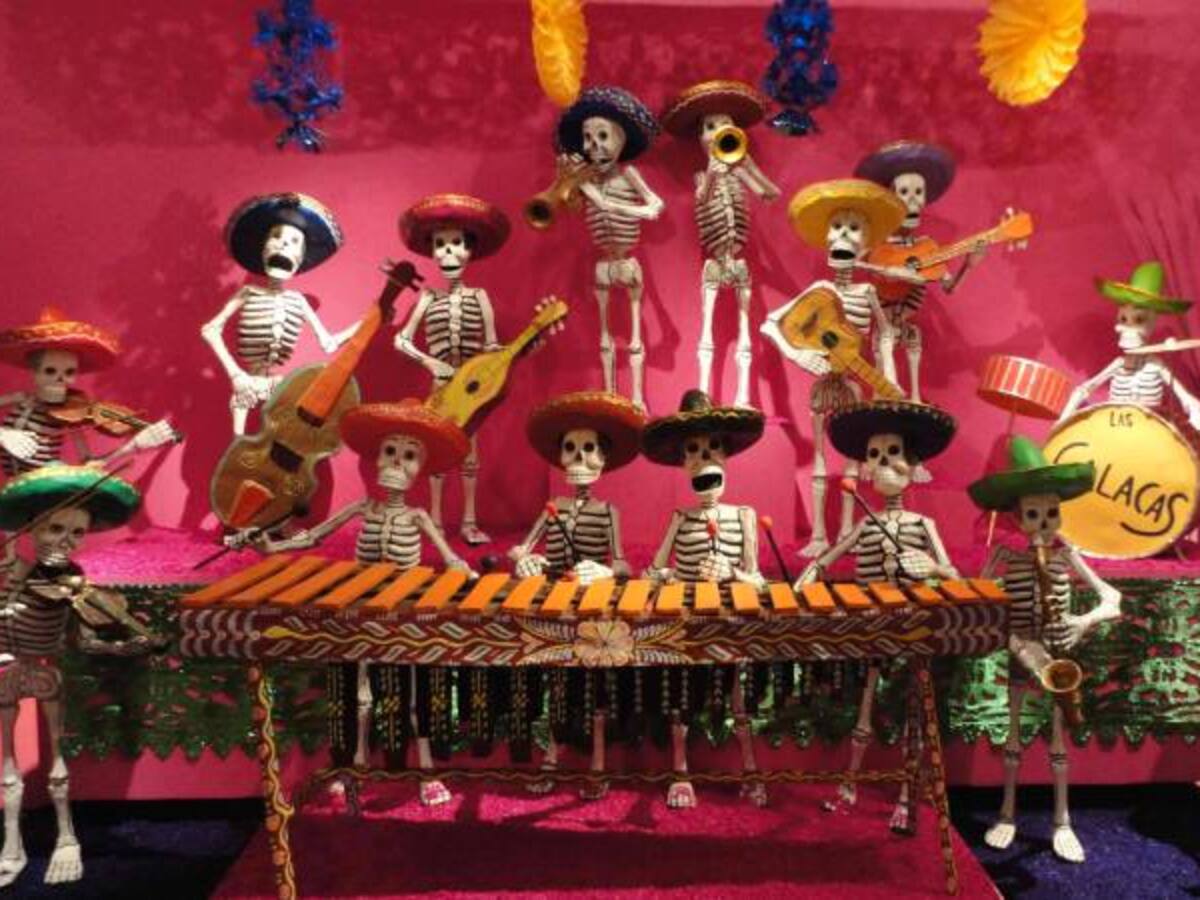 Día de los Muertos, una celebración mexicana llena de alegría y color