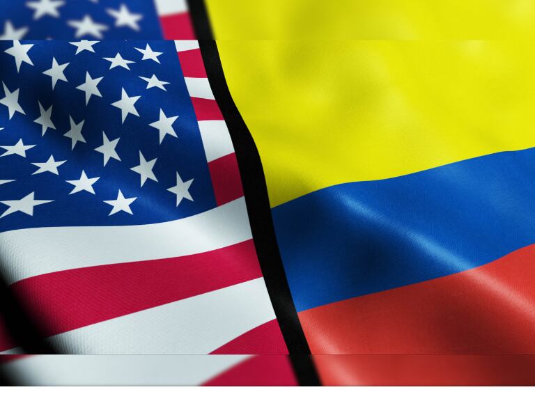 Banderas de Colombia y Estados Unidos unidas (Getty Images)