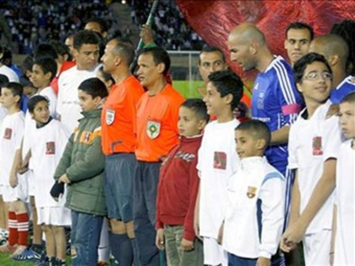 Leyendas del fútbol mundial se unen para ayudar a Haití