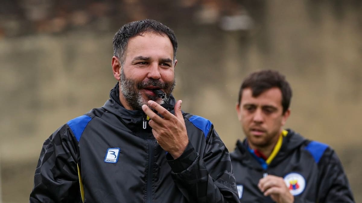 Jonathan Risueño carga contra Lucas González: “Como el que llora es el niño bonito...”