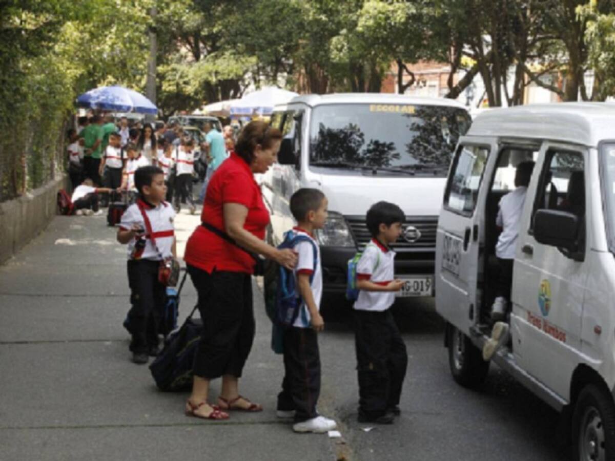 Malestar por falta de transporte escolar en frontera