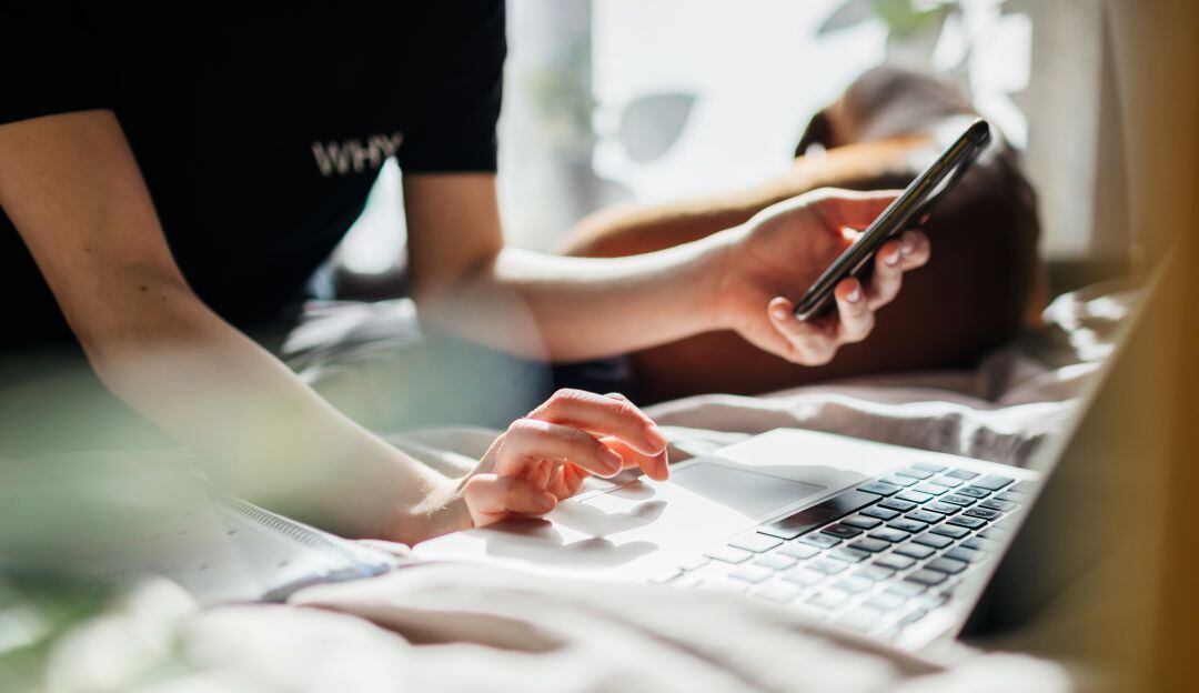 Videos y fotos íntimos: Así puede actuar si se filtran en internet