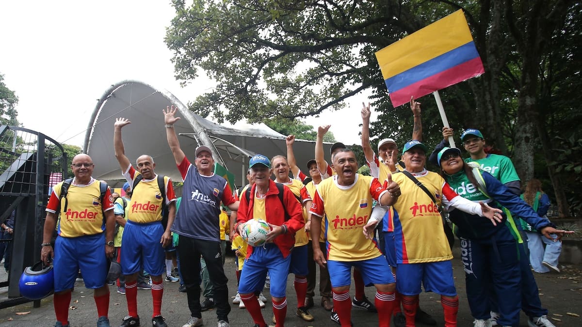 Medellín vive el Mundial de Fútbol con actividades para todas las edades