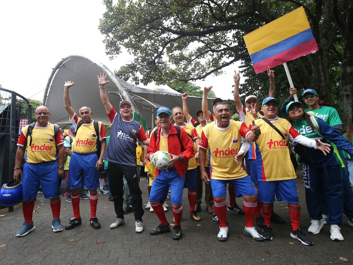 Medellín vive el Mundial de Fútbol con actividades para todas las edades