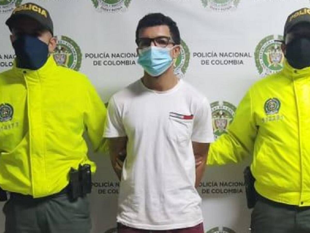 Capturan un hombre acusado de asesinar a su novia mediante asfixia