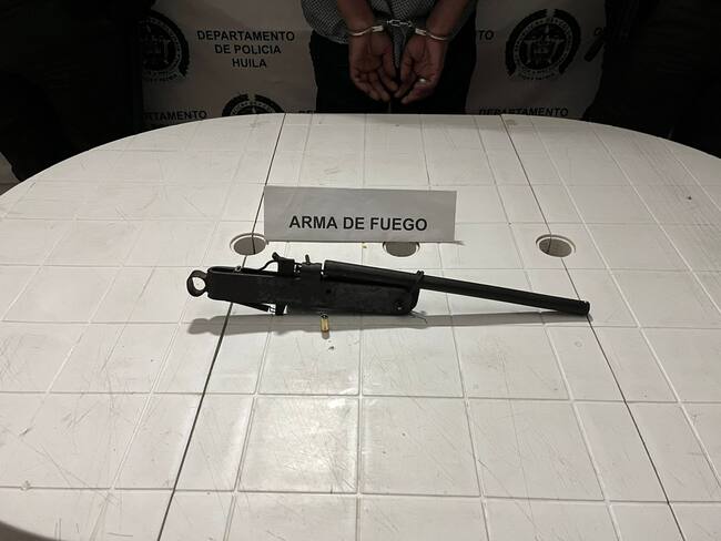 Capturado en la vereda Caparosal del municipio de Colombia. Foto Policía Huila.