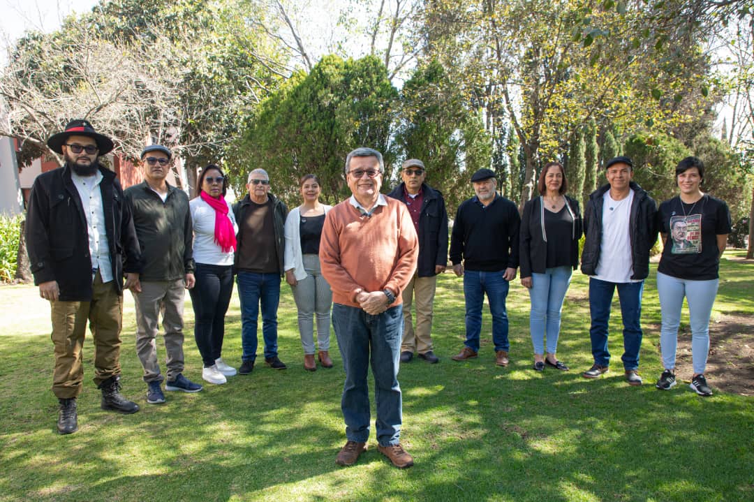 Delegación de ELN en Ciudad de México en medio del segundo ciclo de conversaciones. Cortesía